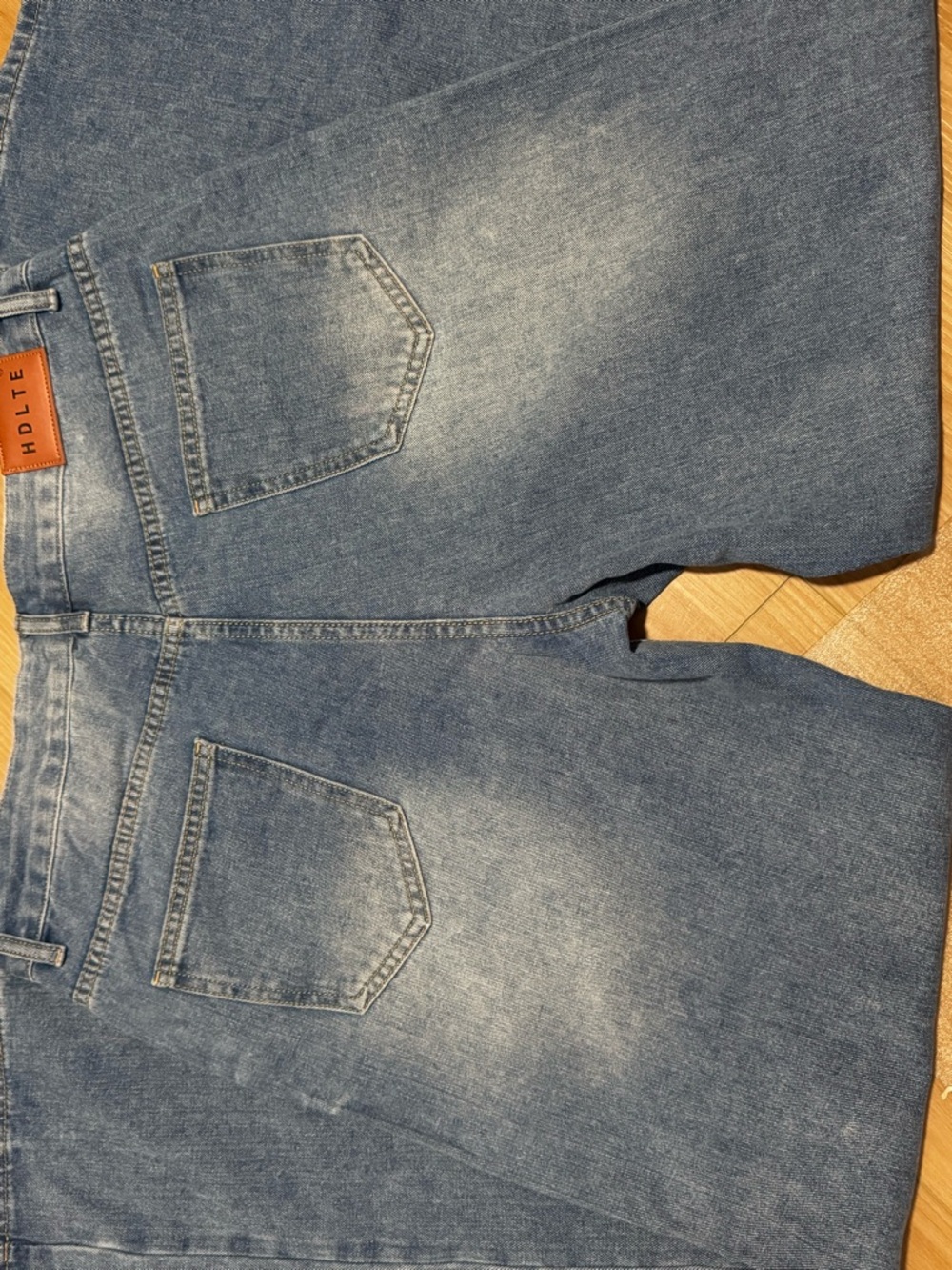 HDLTE Wide Leg Blue Jeans NWT Size L High Rise Straight Denim - Picture 11 of 12
